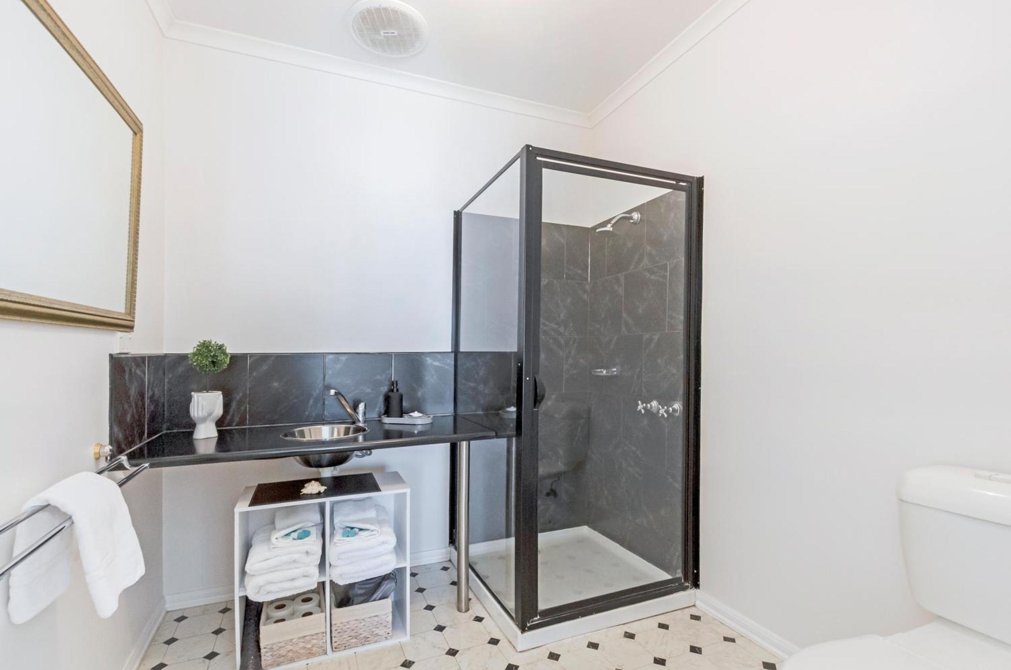 Clifftop Apartments Portland Vic Экстерьер фото
